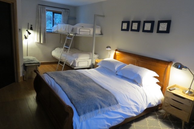 Family Rooms at Cooling Castle Barn